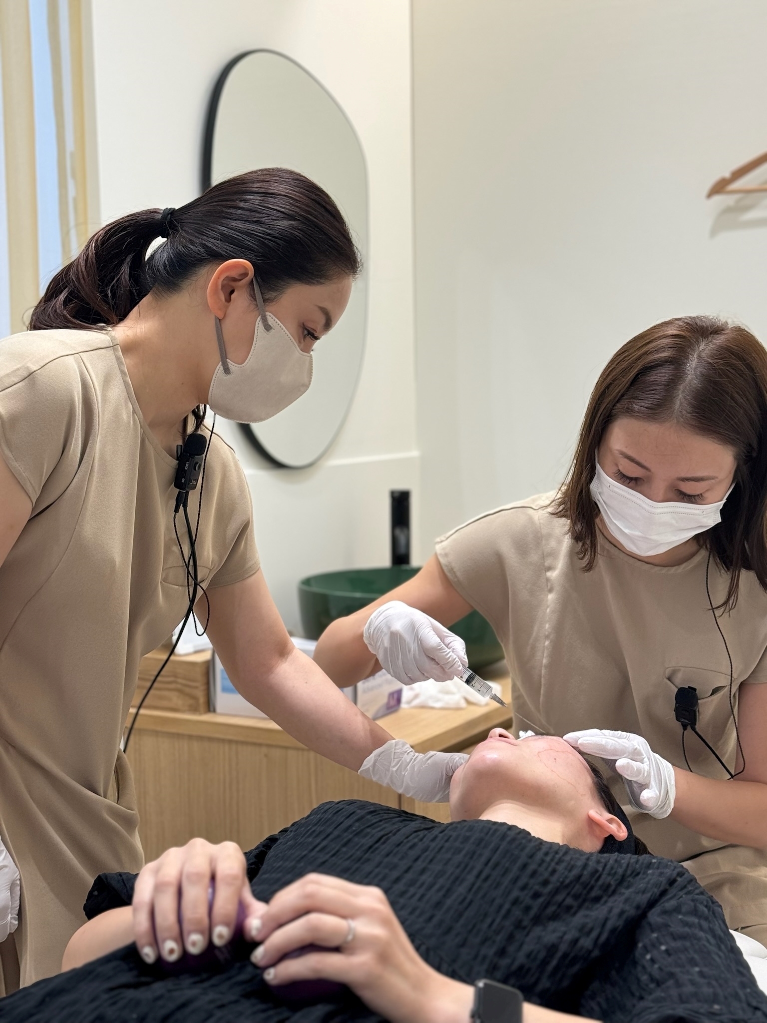 ヒアルロン酸注入をおでこにするとどうなる？効果とリスクを徹底解説