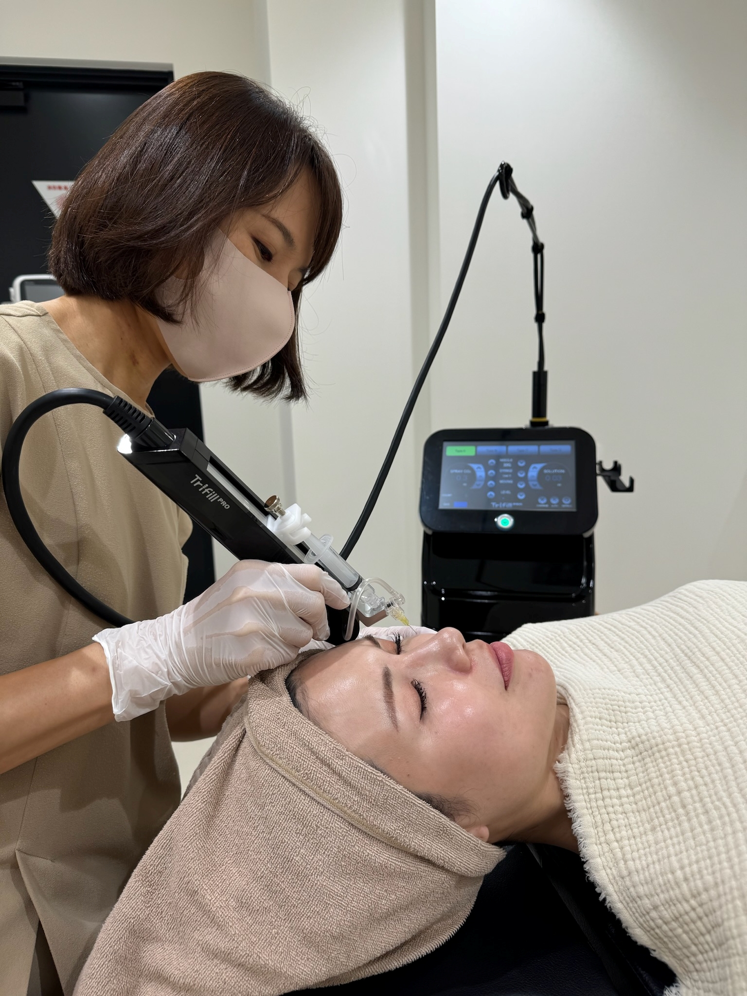 ニキビやニキビ痕の治療とは？広島の美容皮膚科ヤヨイクリニックが解説