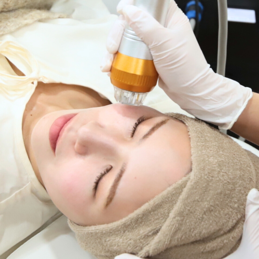 小顔形成を広島で受ける!ヤヨイクリニックで受けられる施術を紹介