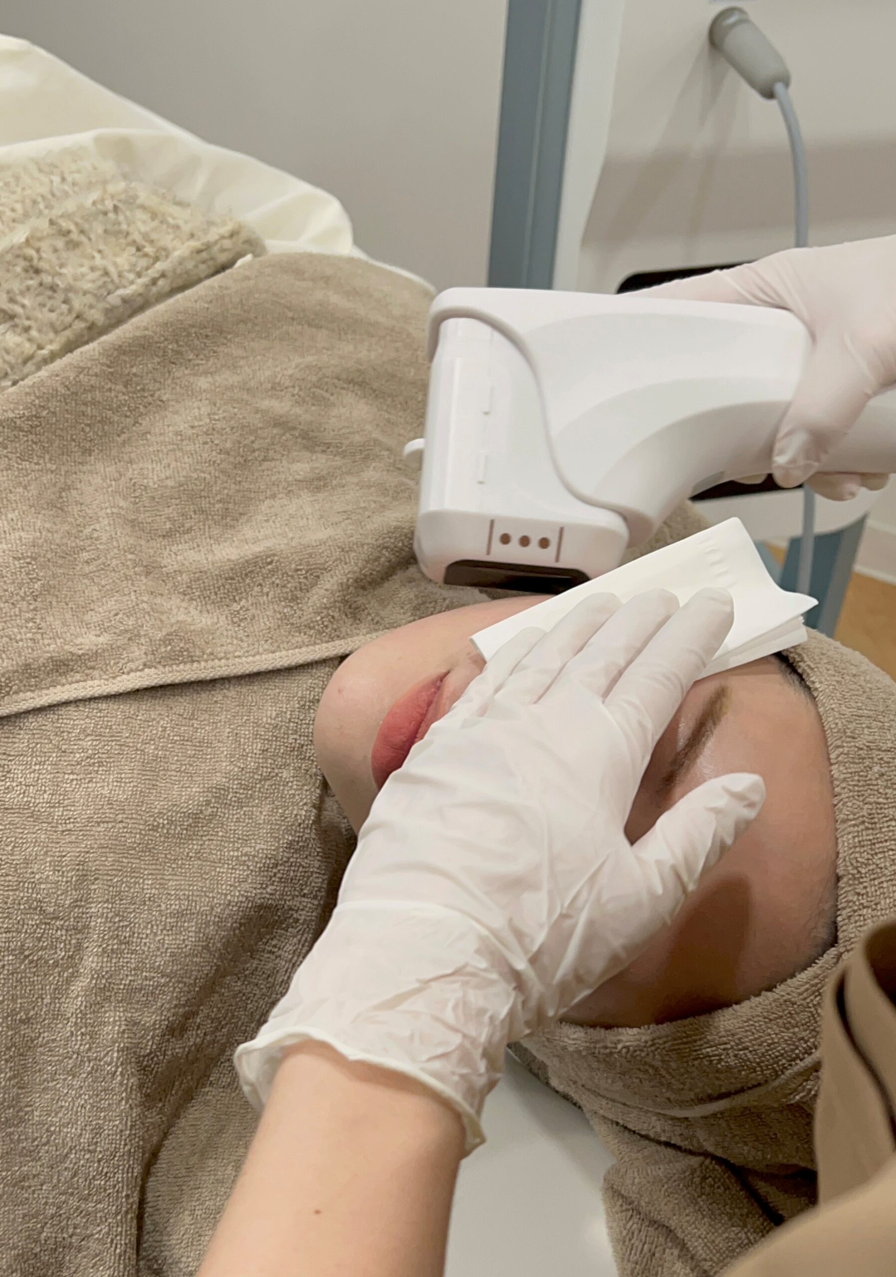 小顔治療を広島で受けるなら｜ヤヨイクリニックの施術種類を解説