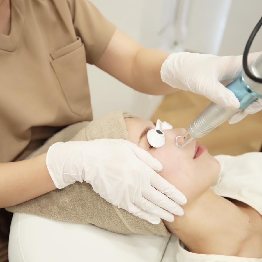 美容皮膚科ヤヨイクリニックが広島のニキビ施術の種類や特徴を解説