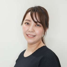 日本皮膚科学会認定　皮膚科専門医 小刀茉耶
